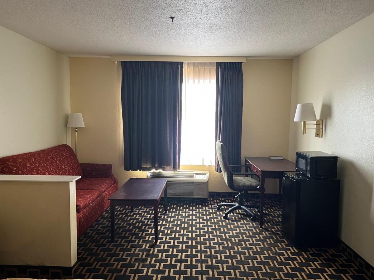 Budgetel Inns & Suites Fairfield Exteriör bild